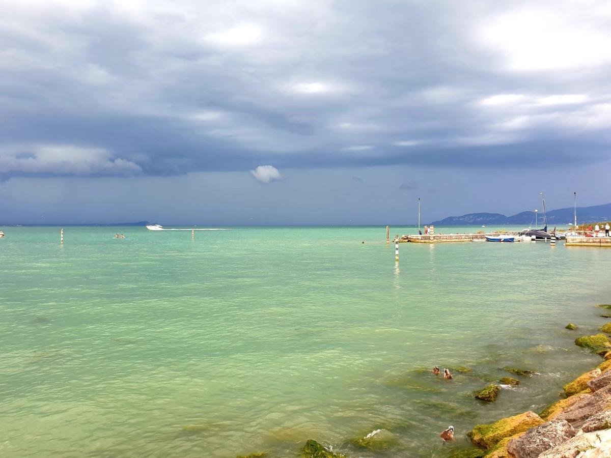 Casa Vacanza & Suite Joy Peschiera del Garda Eksteriør billede