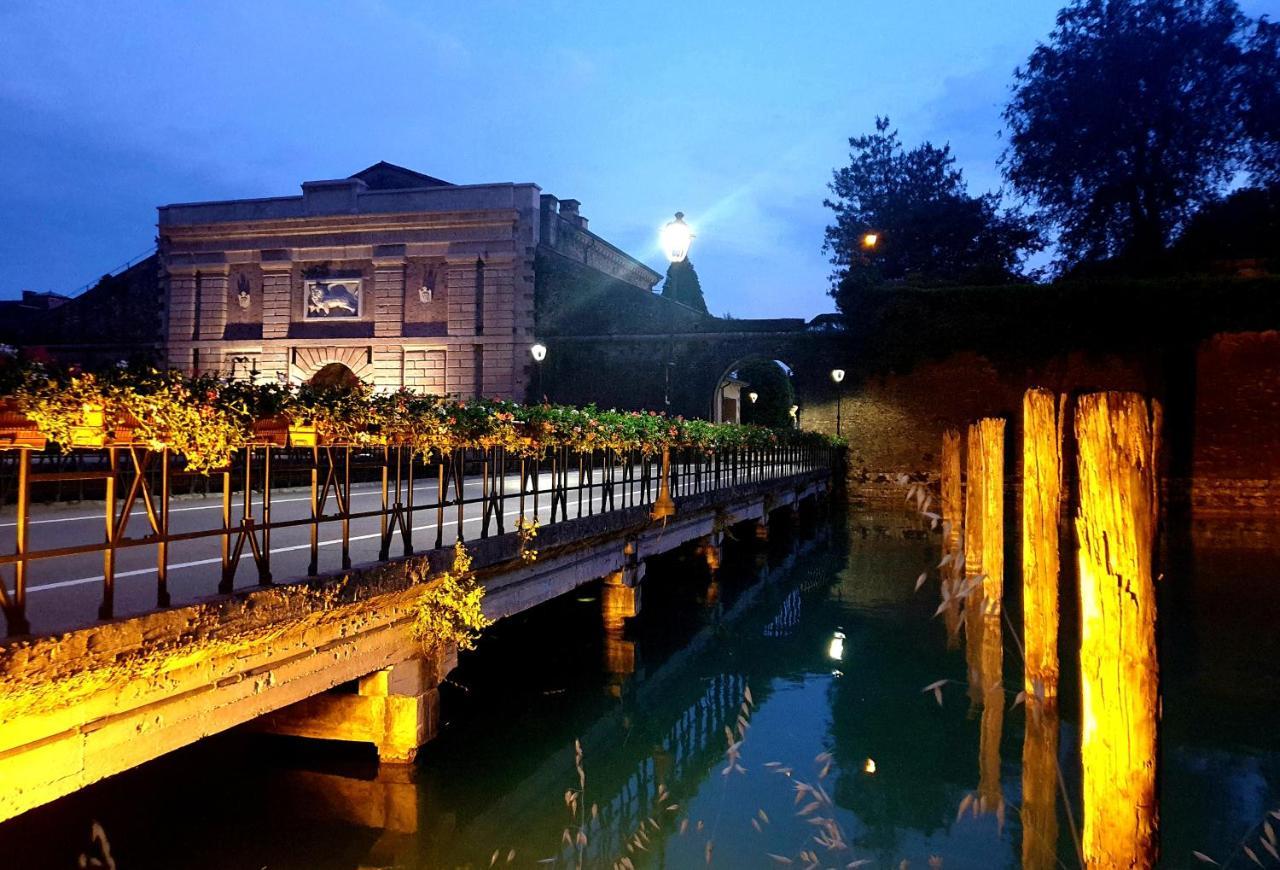 Casa Vacanza & Suite Joy Peschiera del Garda Eksteriør billede