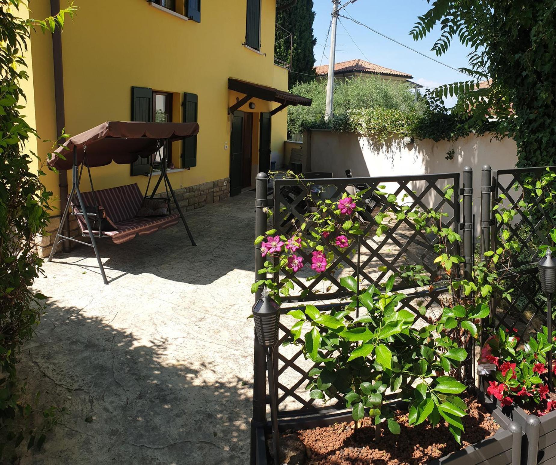 Casa Vacanza & Suite Joy Peschiera del Garda Eksteriør billede